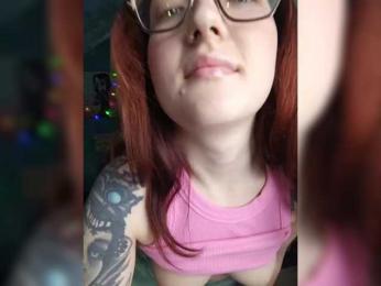 Mari_Gold webcam model stream image