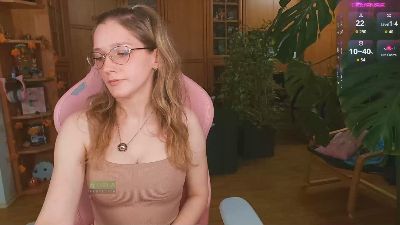 LunaNicole webcam model stream image