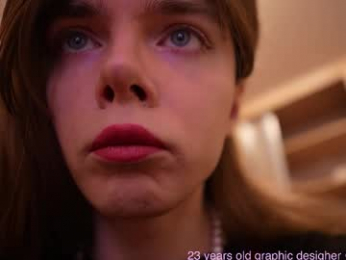 1000and1nights_ webcam model stream image