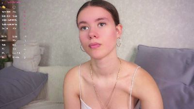 LynneForster webcam model stream image