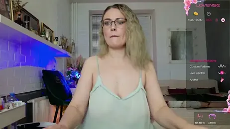 -Bullet_Nipples- webcam stripchat model stream image