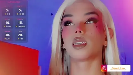 DanniLee_ webcam model stream image