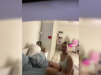 YuGoVi webcam model stream image