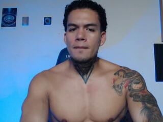 Lucifer Starr webcam model stream image