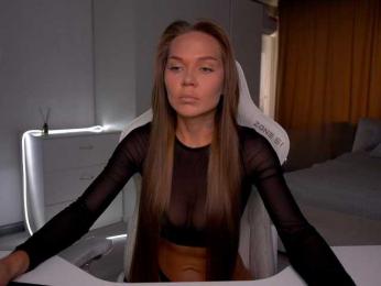 eVvushka webcam model stream image
