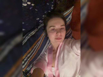 HelgaLeo webcam bongacams model stream image