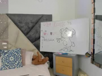 saskiagrendel webcam model stream image