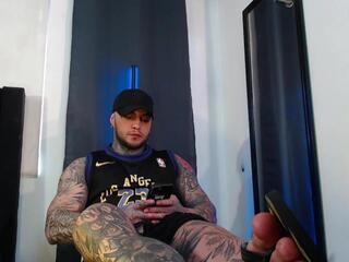 Angelo Vecker webcam model stream image