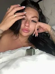 BELLABLACKXUK webcam model stream image