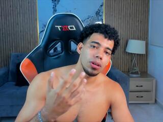 Zaiden Klein webcam model stream image