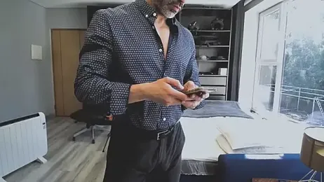 latinoo23bom webcam model stream image