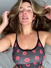 Thescorpionfr_ webcam model stream image