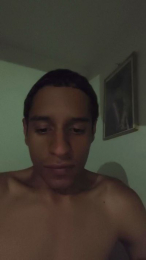 RtAlexisrt webcam model stream image