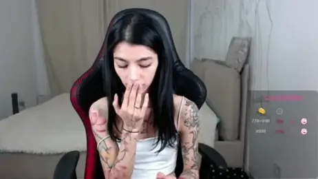 vinkitinkii webcam model stream image