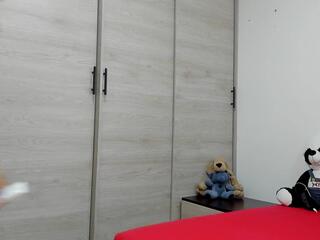 Daniela Lopezz webcam model stream image