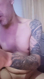 Gustav22222 webcam model stream image