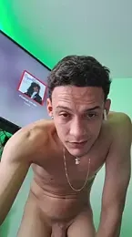 Ethanho0t webcam model stream image