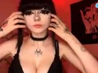 kandraguercio webcam model stream image