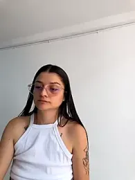 Coralinne__ webcam model stream image