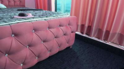 VanillaFlo webcam cam4 model stream image