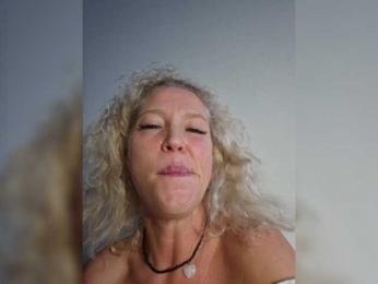 Markiza_Angelov webcam model stream image