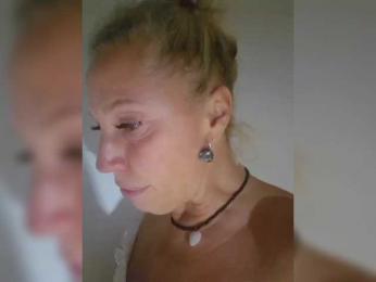 Markiza_Angelov webcam model stream image