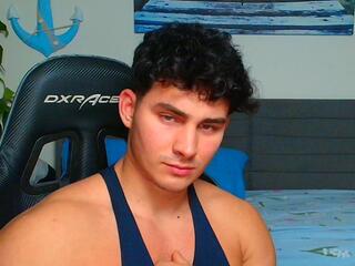 Emilio Reynolds webcam model stream image