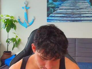 Emilio Reynolds webcam model stream image