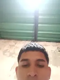 alee28728 webcam model stream image