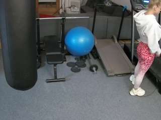 voyeurcam-julmodels-living-6 webcam model stream image