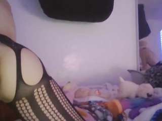 ravebunnyyy webcam model stream image