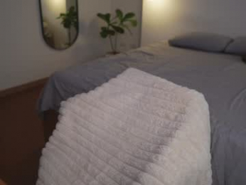 rebeccastonee webcam model stream image