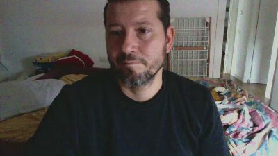 ALEXRED86 webcam model stream image