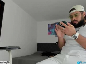 louis_marley_ webcam model stream image