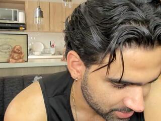 Bradley Martin webcam model stream image