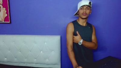 angel_foxc_ webcam model stream image