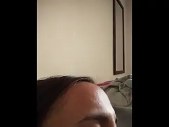 AlexaWarner webcam model stream image