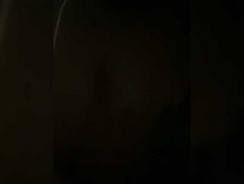 Kissa18M webcam model stream image