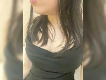 Kissa18M webcam model stream image