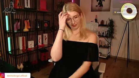 Amitiel_Angel webcam model stream image