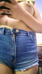 sol20234 webcam cam4 model stream image