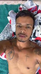 Chris_fendi webcam model stream image