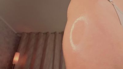 LaraeLockyer webcam cam4 model stream image