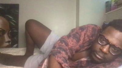 DomCain webcam model stream image