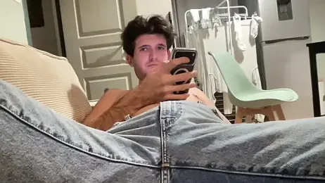 Versahugo webcam stripchat model stream image