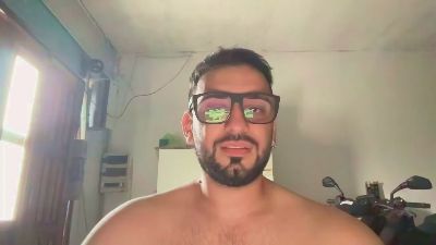 chrisvo2 webcam model stream image