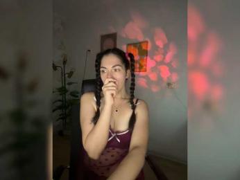 Vika19981 webcam model stream image