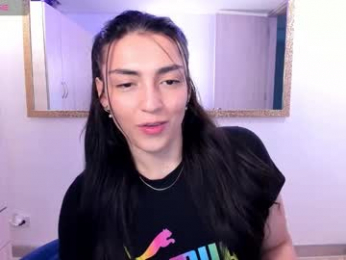 _ericavanderhill_ webcam model stream image