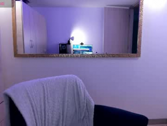 _ericavanderhill_ webcam model stream image