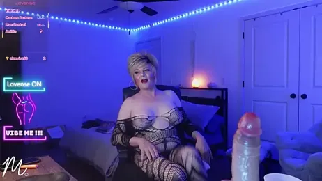 Mona_The_MILF webcam model stream image